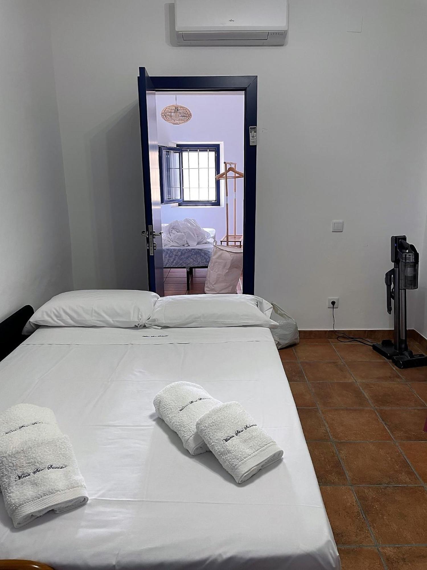 Masia St Salvador 1582 Holiday home *